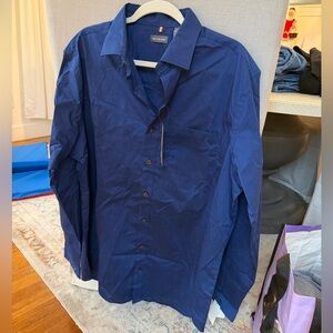 NWT Van Heusen Men's Navy Button-Up Shirt